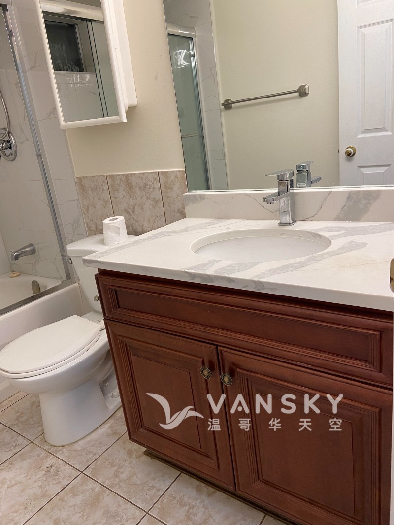 221229172809_washroom 1.jpg
